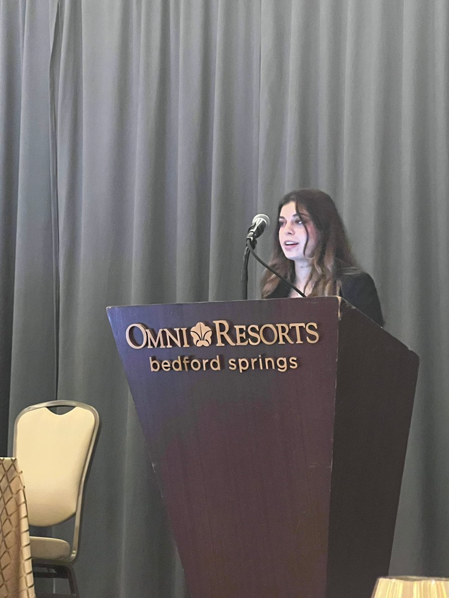 Honored to present our amniotic fluid embolism case requiring urgent ECMO at the AHN Cardiovascular Symposium at Bedford this year. Grateful for the opportunity to share this rare case and discuss multidisciplinary management of cardiogenic shock. #cardiovascularmedicine #ECMO