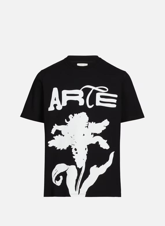 FitThemAll's tweet photo. Le t-shirt Arte « Flower » passe à 49€ au lieu de 70€ 🖤☀️ 

Il faut se co pour la promo 

Lien: https://t.co/6eTwIUZwgV https://t.co/yJzP9JtlP3