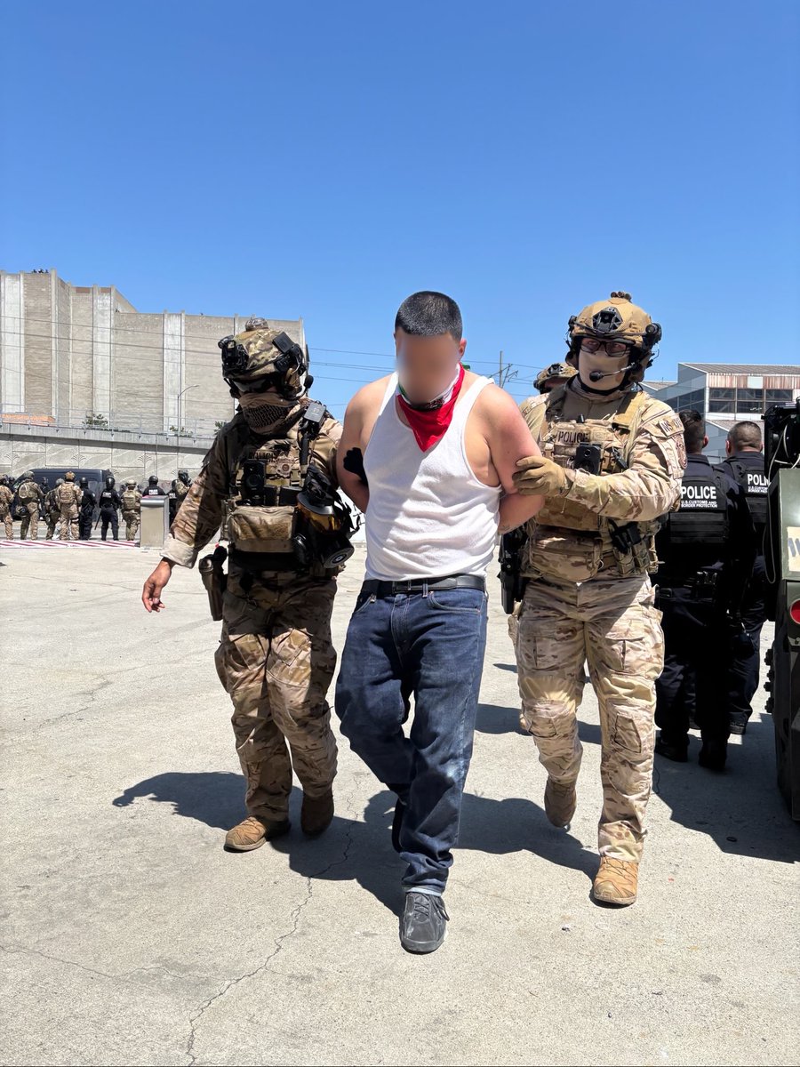 CBP's tweet photo. https://t.co/NQPKpErH2Q https://t.co/GFGQERMUjT