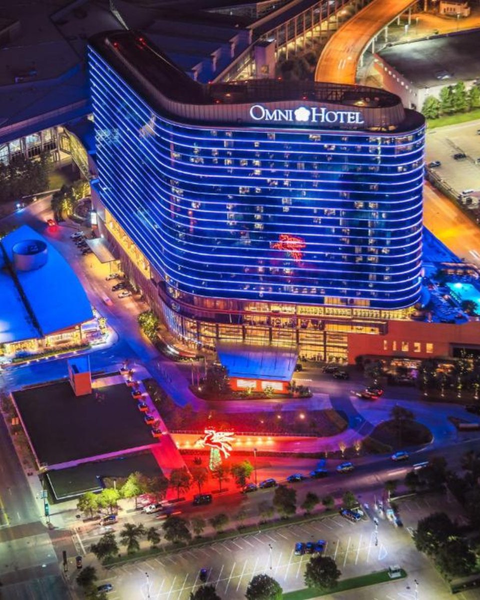 saveelectronics's tweet photo. Our recent upgrade at the @OmniHotels Downtown Dallas transformed their ambiance with seamless lighting control.

From consultation to install, SAVE Electronics ensures every detail is flawless.

➡️ Swipe to see how we brought it to life.

#HospitalityTech #LightingControl #DTX https://t.co/MwqKt43u7o
