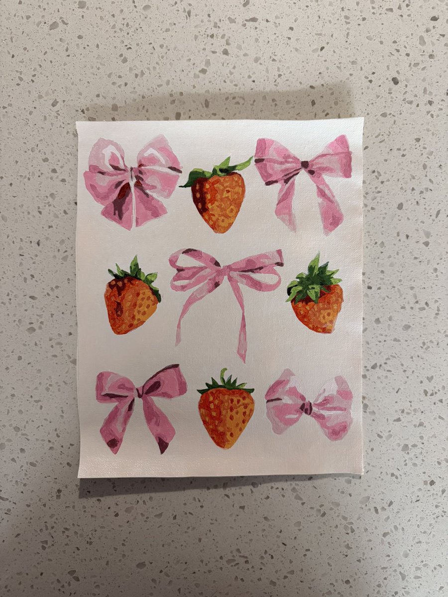 i’ve been getting into paint by number it’s so relaxing lmao
don’t laugh pls this is my first time ever painting in my life 😂