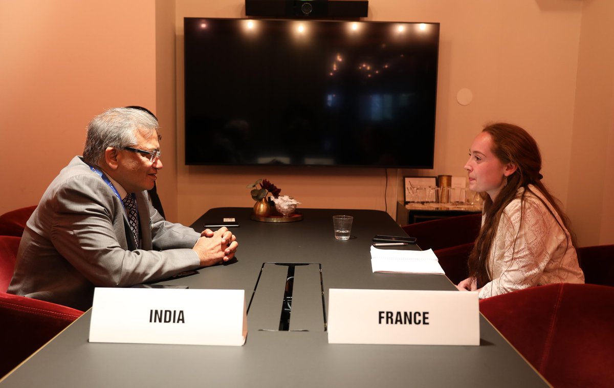 Chief Election Commissioner of #India Shri Gyanesh Kumar held a Bilateral Meeting with Ms. Anne Jézéquel, Mission officer, Electoral assistance and parliamentary cooperation, #French MFA, on the sidelines of his visit to #Sweden for the International IDEA Conference.

#ECI