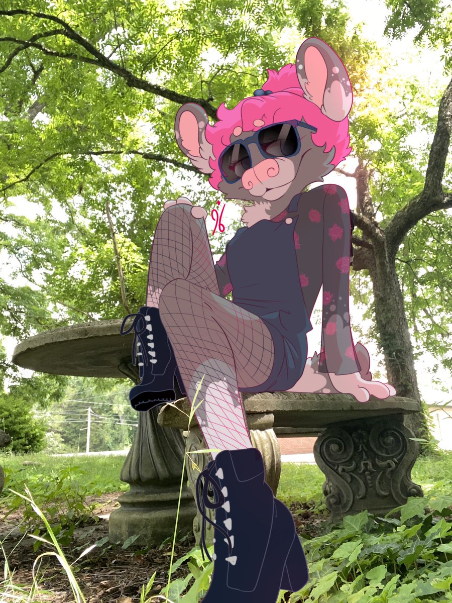 puppyinbleu's tweet image. Wife portrait💕 pls blow this up🥺