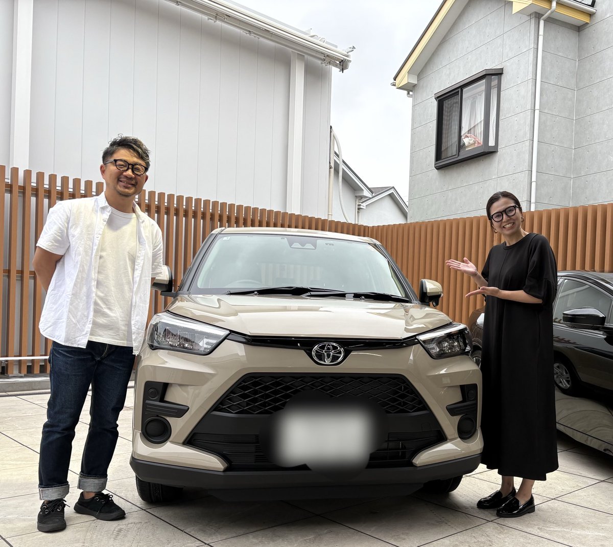 tsugarunotaison's tweet image. まさかの新車購入🫣
無理矢理空手を習わせてくれた親に感謝です。
TOYOTAの車気になる方は紹介します😊
K-1社員ですがライズ買った事は内緒にしてね。
#新車購入 #raize #自分でもビックリ #トヨタモビリティ神奈川星川店 #格闘技のみで生きてます