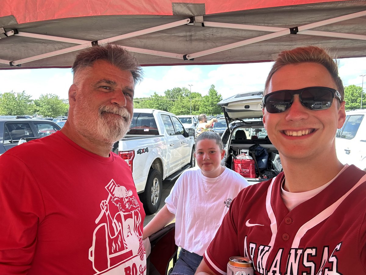 RugsWX's tweet photo. What an incredible weekend for the #OmaHogs as they bashed their way into the College World Series! It was another amazing year in #Section101 with some of the best people you’ll find on this planet! Thank you guys so much for the memories this season, and I can’t wait to see many of you up in OMAHA as the Razorbacks try to earn their first ever CWS Championship! For the last time at Baum-Walker Stadium…GO HOGS! #WPS #GoHogs #OmaHogs 🐗⚾️🐖