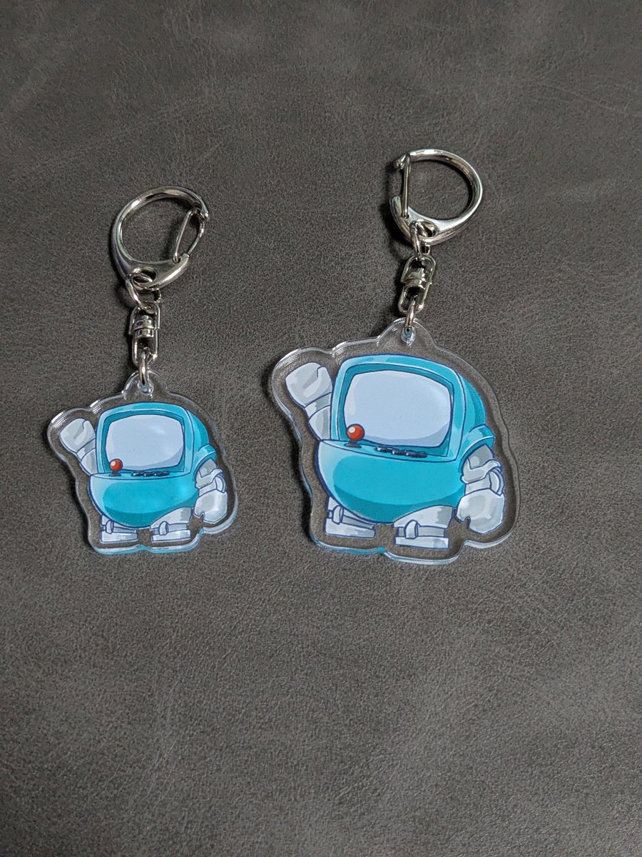 64meganeOO's tweet photo. viviさんのスズリで頼んだVS-1Pのアクキー届いた!
アクキー的にサイズ小さい方が可愛いけど折角のイラストVS1Pだし大きいも欲しいな…で悩んでサイズ違いで2つ頼んでみました。
うんどっちも可愛い😁
付けるカバンのサイズで使い分けようかな
#VS1P
#suzuri https://t.co/7O1M36MKg4