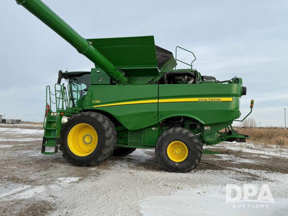 Featured Item - June 17th Online Auction

🟩 2022 John Deere S780 STS Combine, 1,154 engine hours, 843 separator hours.

Location: Aberdeen, SD
Contact: Tom at 605-281-1483

View COMPLETE LISTING: dpaauctions.com/servlet/Search…