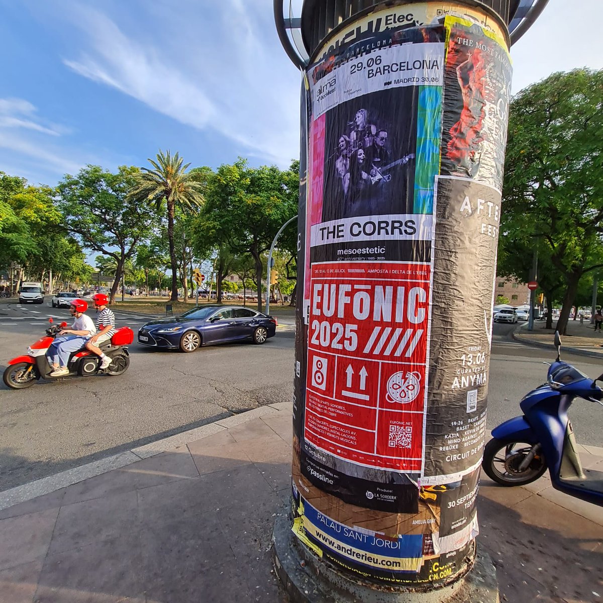 Hem sortit a passejar

#Eufònic2025