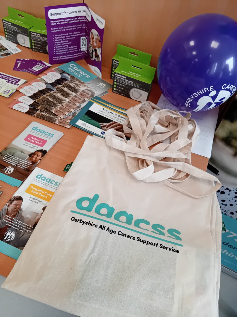 Staff members from Hconnect, DAACSS, Carers Voices and Derbyshire County Council were pleased to be able to support the Carers Event which took place at the MacMillan Unit, Chesterfield Royal Hospital one of the Hconnects pilot sites, alongside several other  organisations  💙