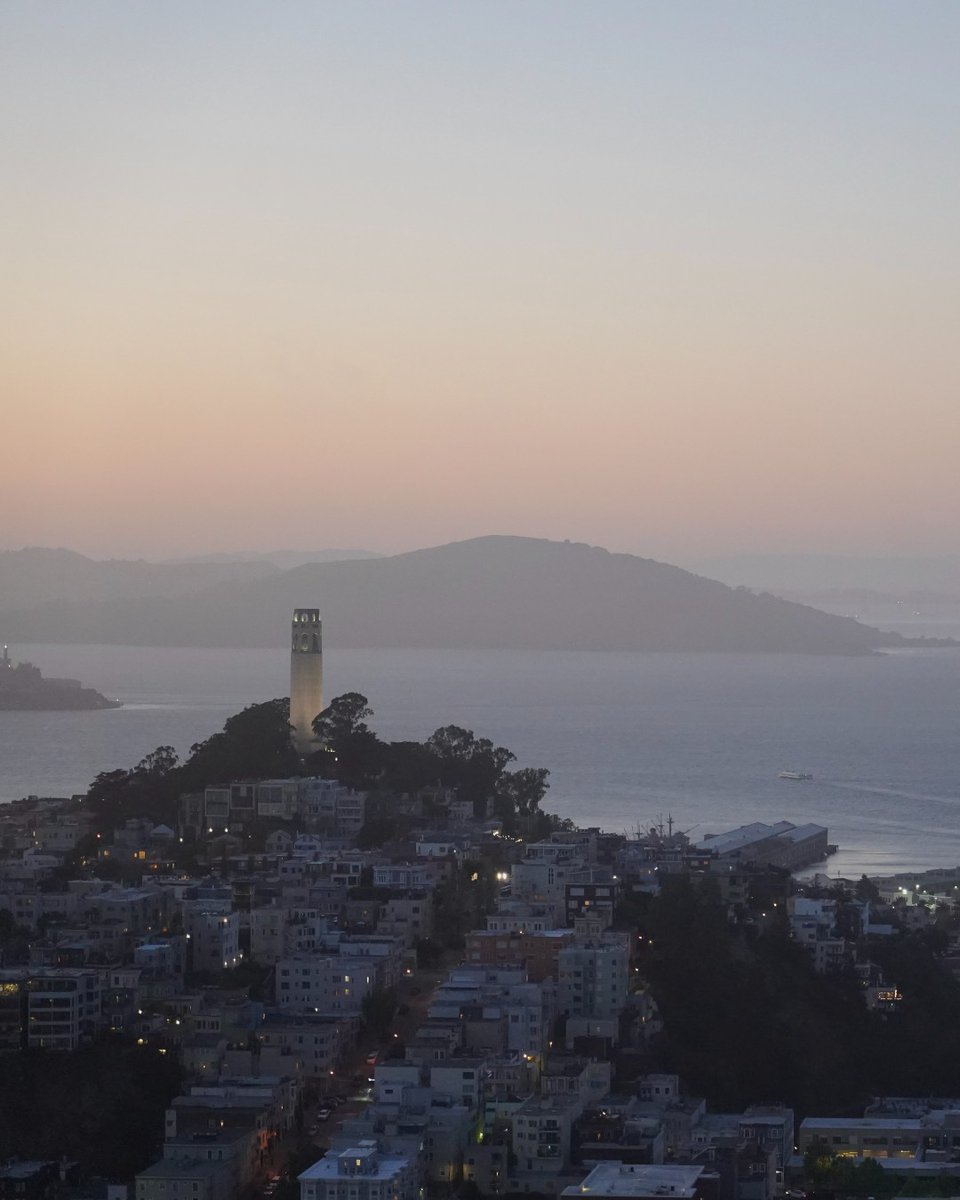 Four Seasons Hotel San Francisco at Embarcadero tweet media