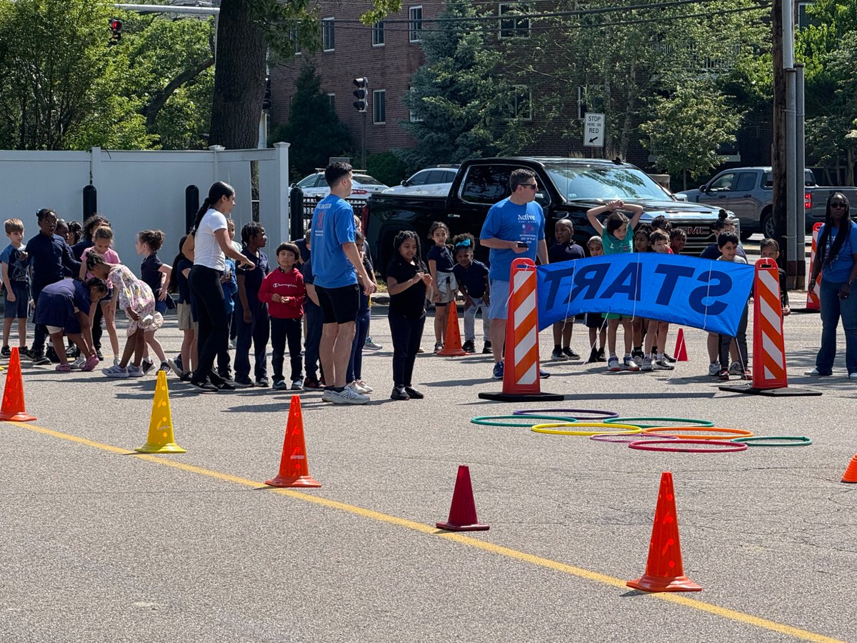 BeethovenBPS's tweet photo. International Day of Play @BeethovenBPS @ActiveKids @BostonSchools @BPShealthwell https://t.co/lxdXOC0W8h