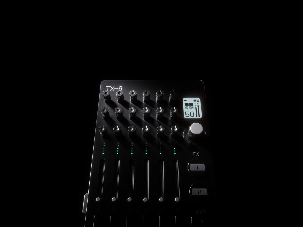 kotecinho's tweet photo. Teenage Engineering switches to the dark side https://t.co/rBmQ44Chrl