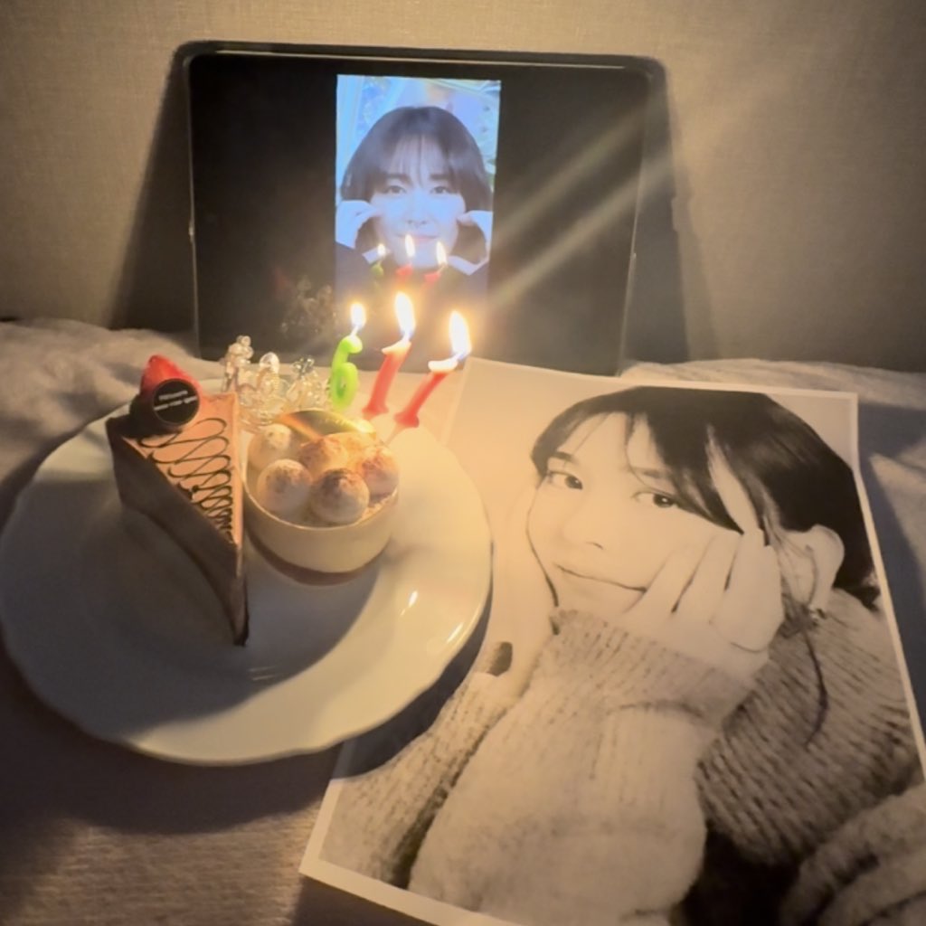 gakky_codeblue's tweet photo. 改めて新垣さんお誕生日おめでとうございます💐🤍これからもずっと大好きです🎀
.˚ʚ @yuiAofficial ɞ˚.

#新垣結衣生誕祭2025 https://t.co/pGMDP4Eswe