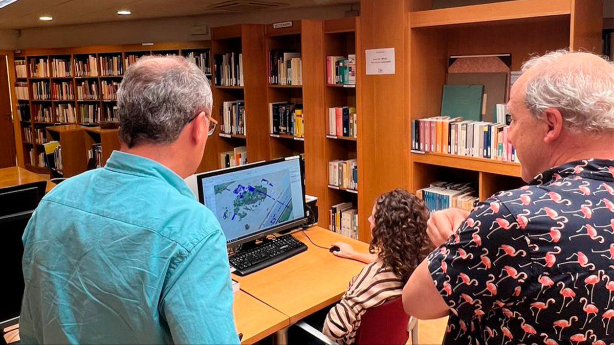 ICAC_cat's tweet photo. En la seva tesi doctoral, la Lluna estarà codirigida pels investigadors de l’ICAC
@JosepMariaPalet (#GIAP) i el Josep Maria Macias (#MIRMED).
#SomCERCA #Recerca #Arqueologia https://t.co/TYvlgQbJEy