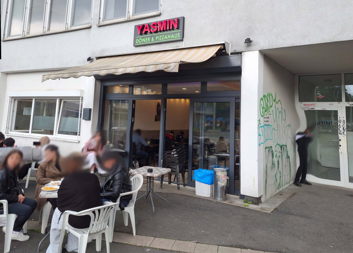 Döner bei Yasmin, Nord-Holland

kassel-imbiss.de/doener-bei-yas…