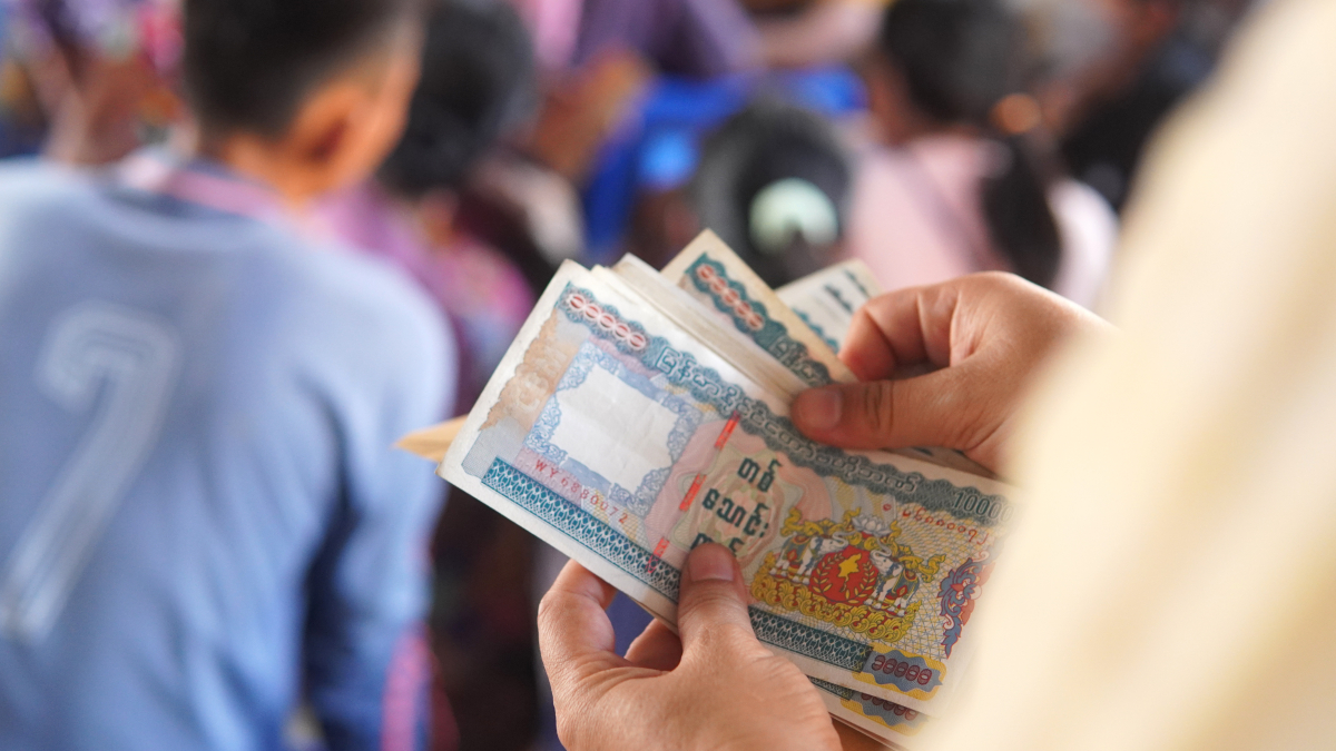 decappeal's tweet image. Thanks to donations to our Myanmar Earthquake Appeal, DEC member charities have been able to supply displaced families with cash so they can meet their basic needs.
Cash assistance is an effective way of allowing people to access the things they need most.
More than two…