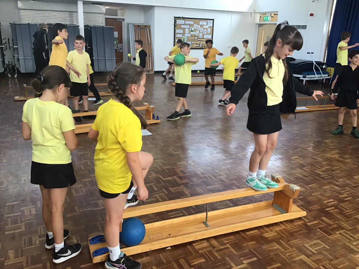 Y4Gayton's tweet photo. In PE we measured our heart rates/pulse before and after exercise. We also practised balancing with added challenge of either catching a ball, high knees or a small force. @GaytonPrimary https://t.co/EVQoHnZoEe