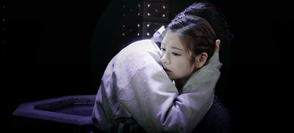 VoiceOfChahat's tweet image. yes you can love someone but can you love someone as much as JungUk loved Naksu ?! 🤍

#AlchemyOfSoulsLightAndShadow #LeeJaeWook #JungSoMin