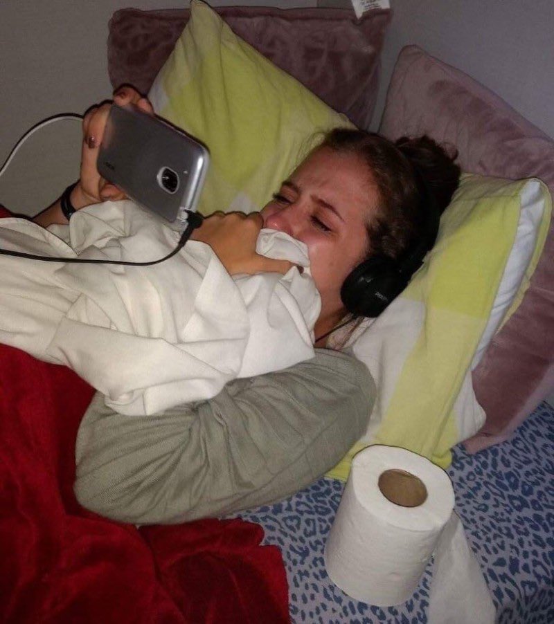 RT 추첨 1분 6/28에 천관 전권 선물해드려요 🥹

천관사복은 저에게 너무나도 소중한, 애정하는 작품이라 이번에 판중 소식이 뜬 걸 믿을 수가 없네요... 개정되어 돌아올 확률이 있긴 하지만 맛은 또 다르지 않겠습니까...
다른 분들도 천관사복 많관부..
떠나간 책은 다시 돌아오지 않습니다 정말요