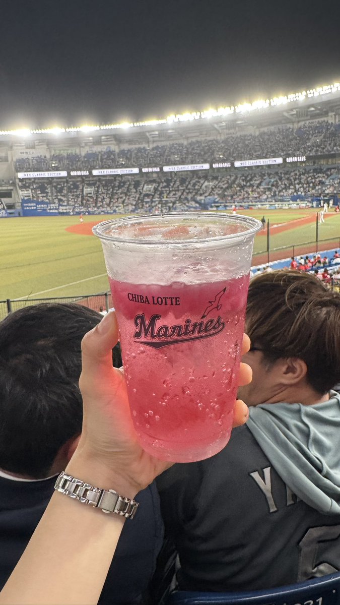 昨日は久しぶりにプロ野球を観戦してきました☺️
ロッテ勝った👏