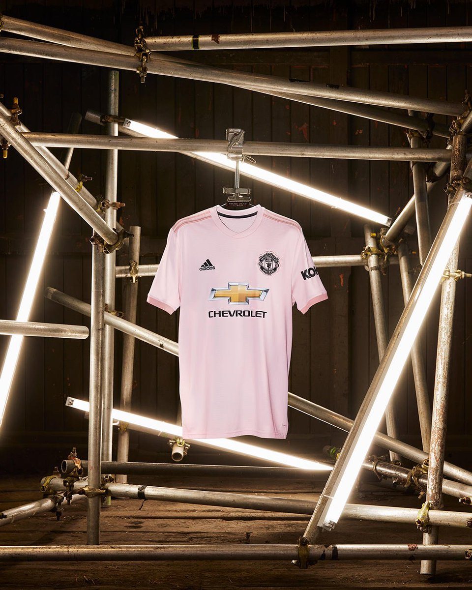 SimplyUtd tweet media