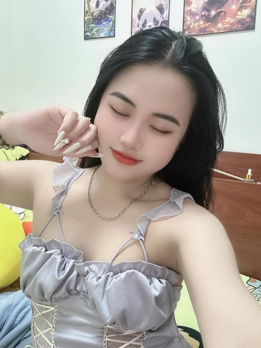 chuc432's tweet photo. 🫦💥EM đây không thích mập mờ🫦💥
🫦💥Điều anh thích nhất là sờ... em.🫦💥 https://t.co/cytb7aEGM5