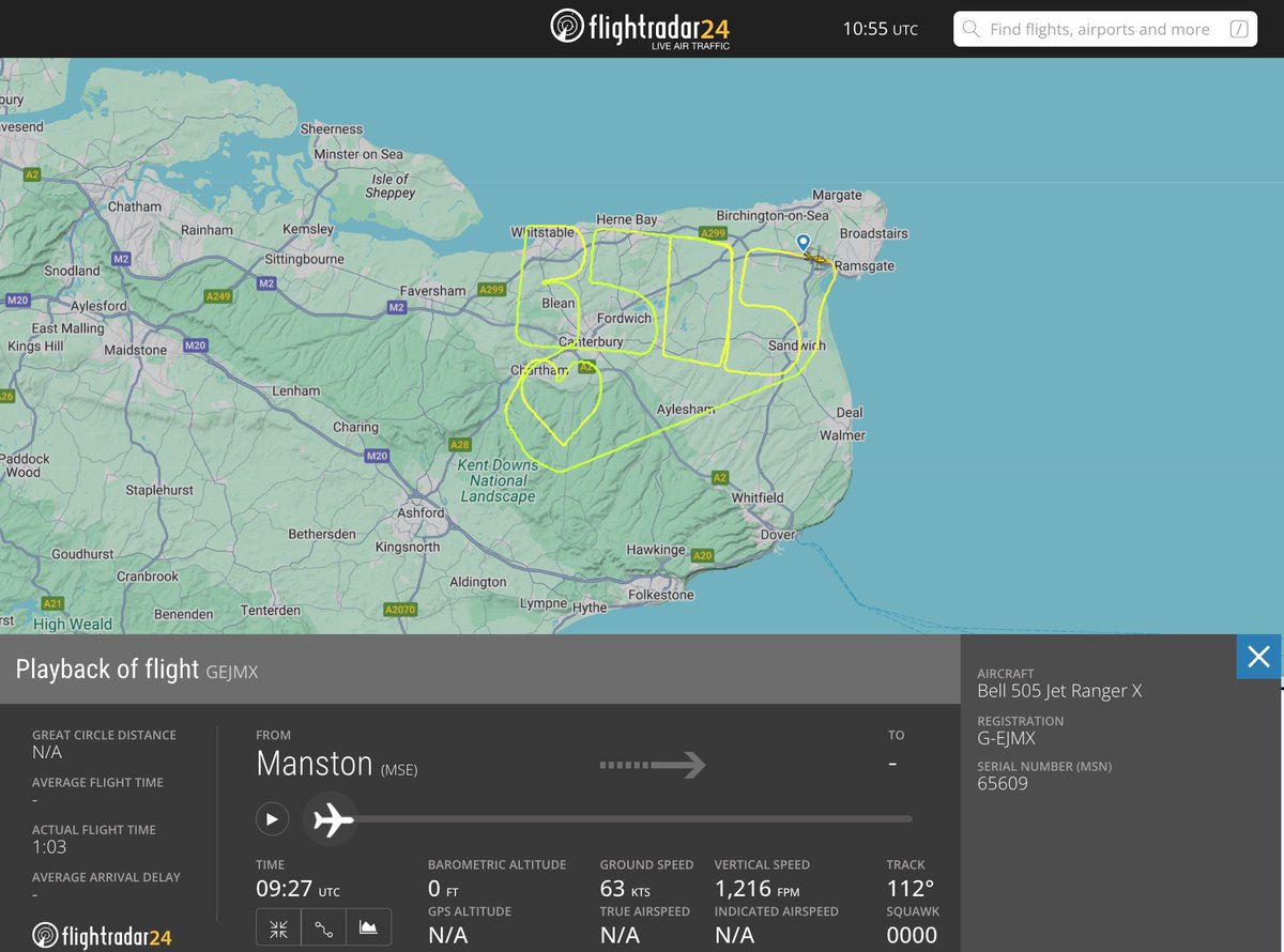 Words of love spotted over Southeast England this morning, courtesy of helicopter G-EJMX. flightradar24.com/data/aircraft/… #Skyart