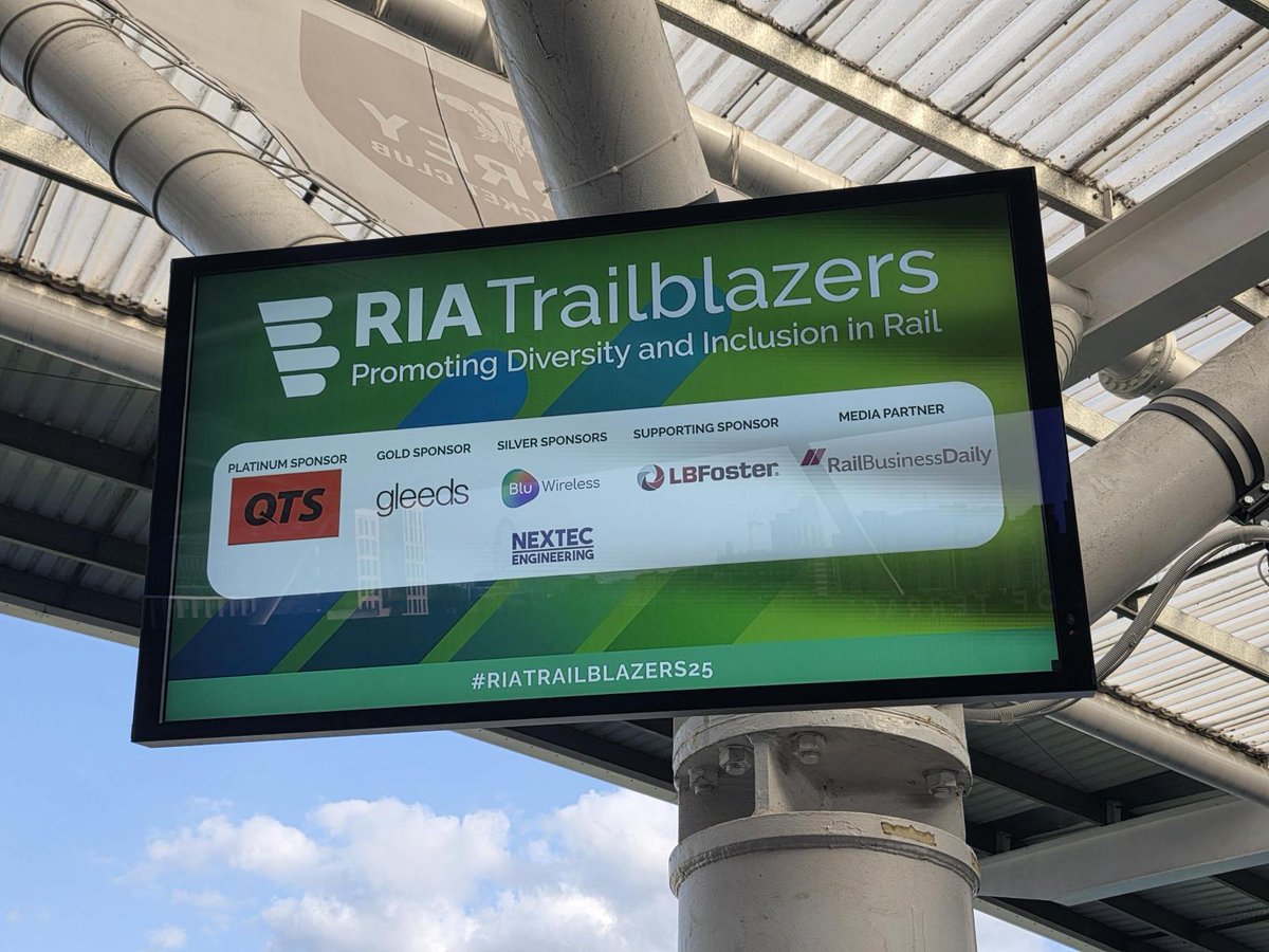 Blu_Wireless's tweet photo. Proud to be Silver Sponsors at the @railindustry Innovation Conference yesterday — great to connect with new ideas, talent & bold thinking powering the future of rail. Thanks to all who made it such an inspiring day! #RIA #RailInnovation #RailTech #BluWireless https://t.co/Q75wUM68cJ