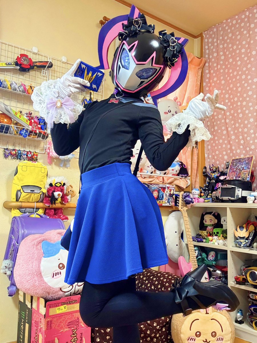 👑こんばんは💜✨
今日も一日お疲れ様💜🦇✨

ひと息ついたら…🐻‍❄️☕️🌿✨
わたしの投稿にRPと♡をするのだぞ💜💖✨
ふふふ💜✨
意外にもこのコーデが好評で驚いているぞ💜🦇✨

#不敗神話のRegina 
#レジーナ様しか勝たん