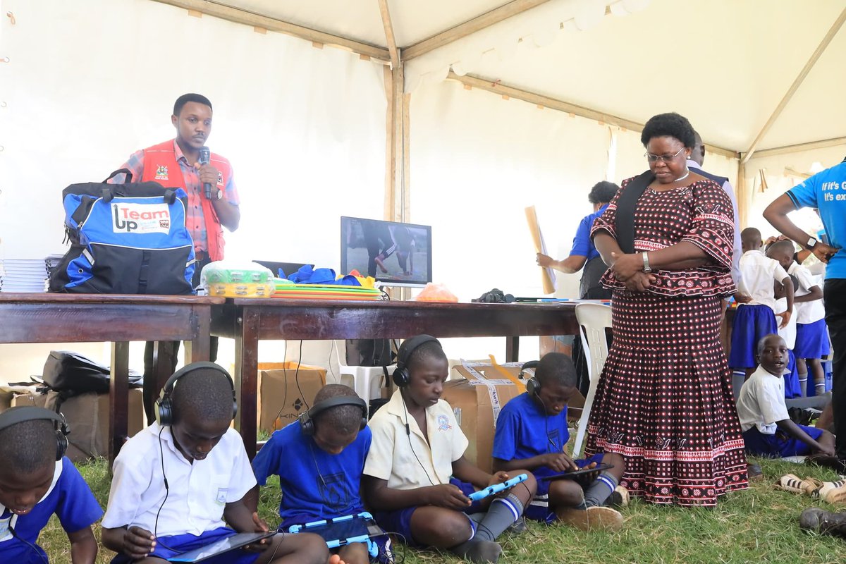 UNICEF Uganda (@unicefuganda) on Twitter photo “Play is a fundamental right for children & plays an important role in children’s physical, social & emotional growth.”
“We should all support our children for lifelong #LearningThroughPlay” - <a href="/MorikuJoyce/">Dr. Joyce Moriku Kaducu, PhD</a>
#ChoosePlayEveryDay
#IDOP2025
#InvestInUGchildren “Play is a fundamental right for children & plays an important role in children’s physical, social & emotional growth.”
“We should all support our children for lifelong #LearningThroughPlay” - <a href="/MorikuJoyce/">Dr. Joyce Moriku Kaducu, PhD</a>
#ChoosePlayEveryDay
#IDOP2025
#InvestInUGchildren