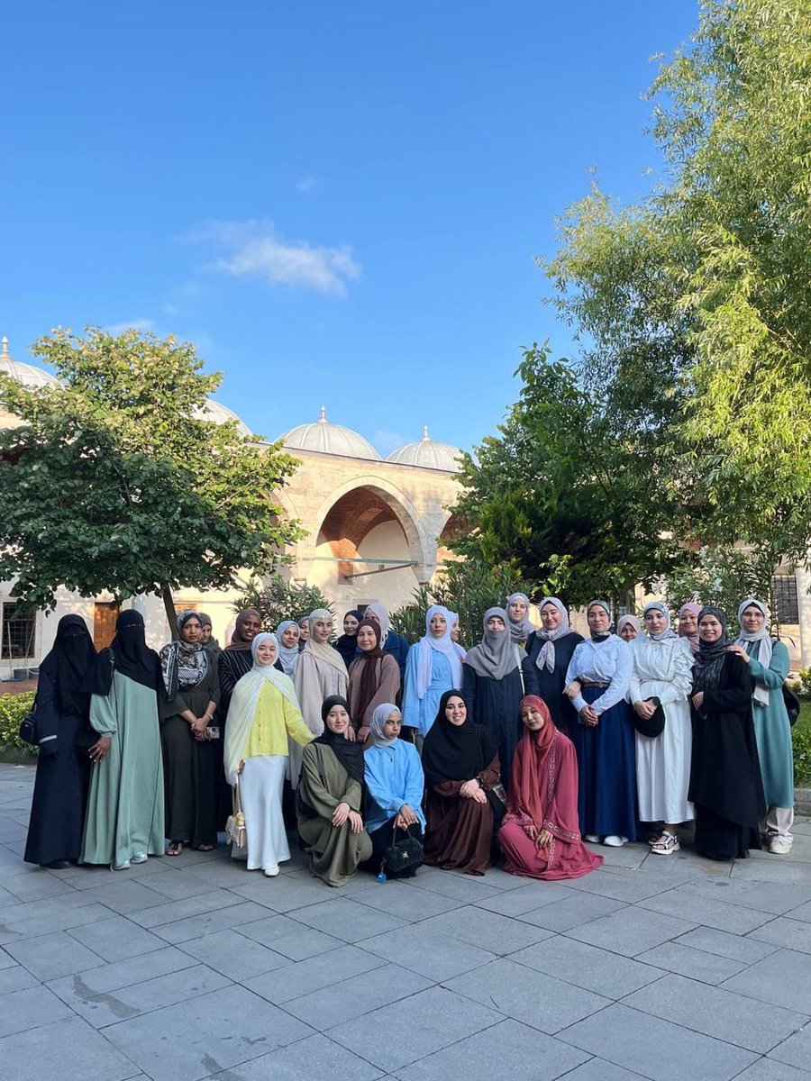 UDEF (@udeforgtr) on Twitter photo Bu Kurban Bayramı’nda da birlik ve beraberliğimizi pekiştirdik. 
Derneklerimiz ve uluslararası öğrencilerimizle düzenlediğimiz bayramlaşma programları, dayanışma ve kültürel paylaşımın en güzel örneklerini sundu. Bu anlamlı buluşmalara katılan herkese teşekkür eder, bir sonraki Bu Kurban Bayramı’nda da birlik ve beraberliğimizi pekiştirdik. 
Derneklerimiz ve uluslararası öğrencilerimizle düzenlediğimiz bayramlaşma programları, dayanışma ve kültürel paylaşımın en güzel örneklerini sundu. Bu anlamlı buluşmalara katılan herkese teşekkür eder, bir sonraki