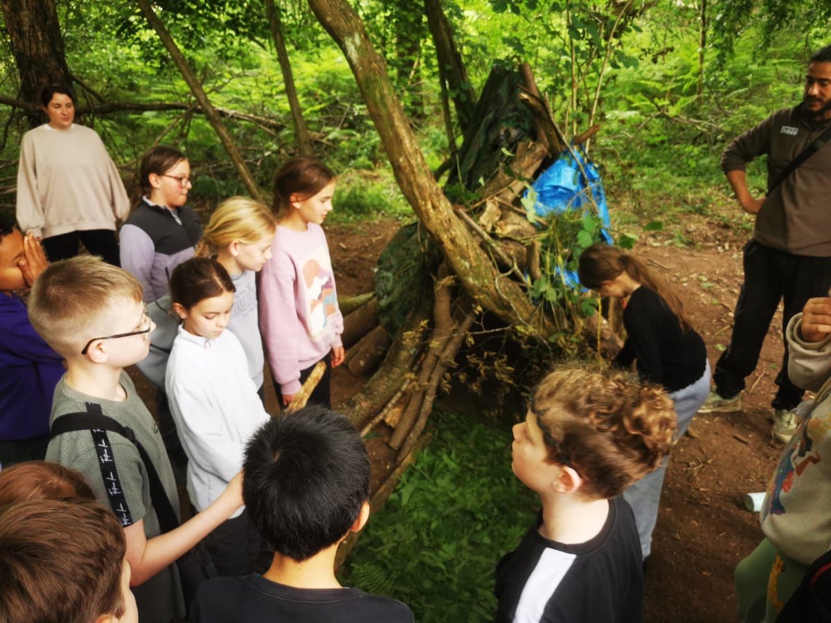 Shelter building