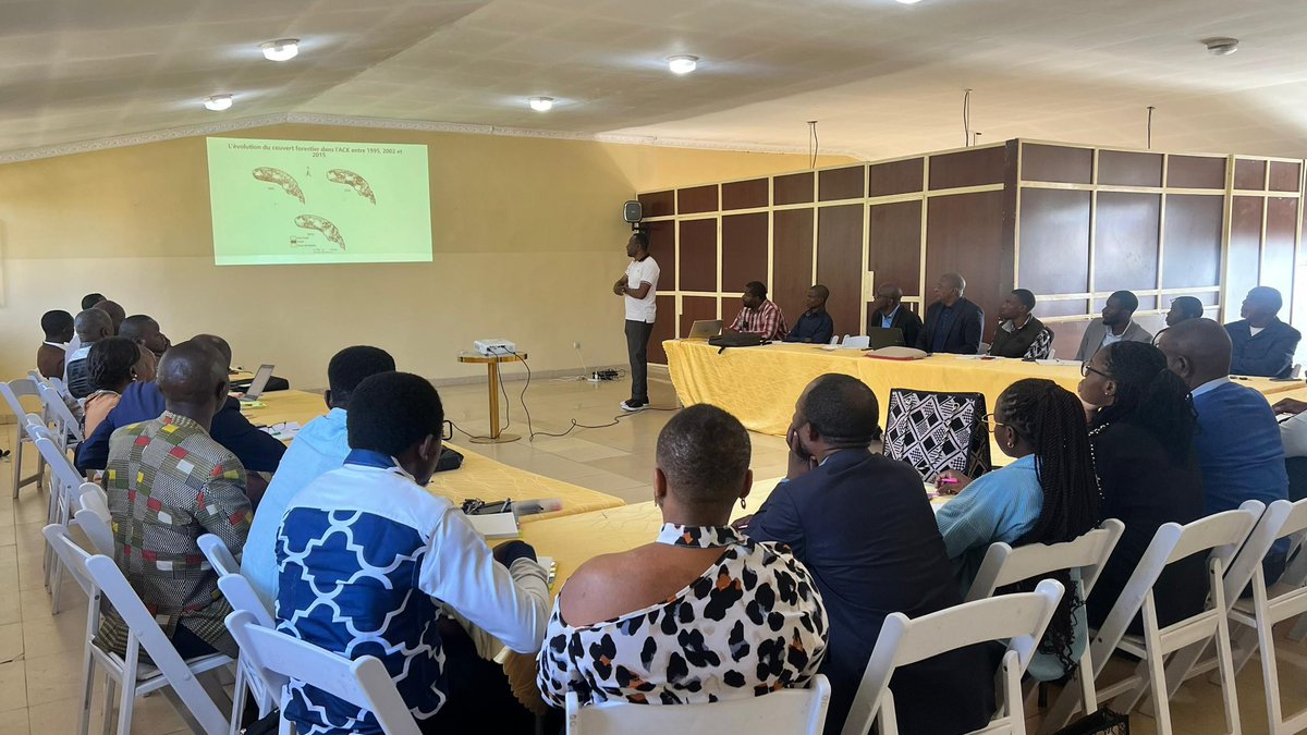 CORAP RDCongo (@coraprdcongo) on Twitter photo 🌿 La CORAP, en collaboration avec ses partenaires DEDUR et AFREWATCH, a organisé un atelier sur la déforestation dans le Grand Katanga.
✅ Analyse des causes
✅ Impacts miniers
✅ Accès à l’énergie
✅ Alternatives durables (cuisson propre)
Préserver les forêts du Miombo reste 🌿 La CORAP, en collaboration avec ses partenaires DEDUR et AFREWATCH, a organisé un atelier sur la déforestation dans le Grand Katanga.
✅ Analyse des causes
✅ Impacts miniers
✅ Accès à l’énergie
✅ Alternatives durables (cuisson propre)
Préserver les forêts du Miombo reste