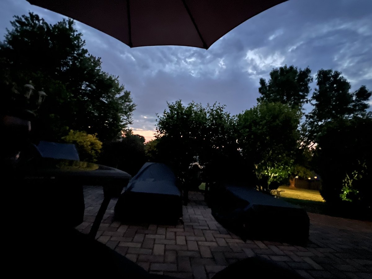 PAELITE7v7's tweet image. Yesterday was perfect 

8 hours on the patio planning for next year 
Sunshine to Sunset 
80 Degrees and a slight breeze
Music 
Food 
Drink 

Plan - Prepare - Dominate 

That’s why we’re the best 
#ComeGetBetter