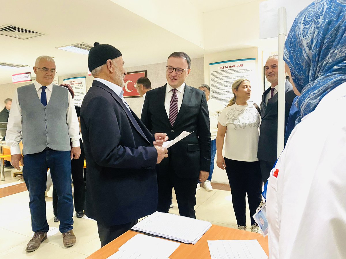 Kaymakamımız Sayın Tuncay KALDIRIM, İlçe Sağlık Müdürlüğü’ne bağlı sağlık birimlerini ziyaret etti.