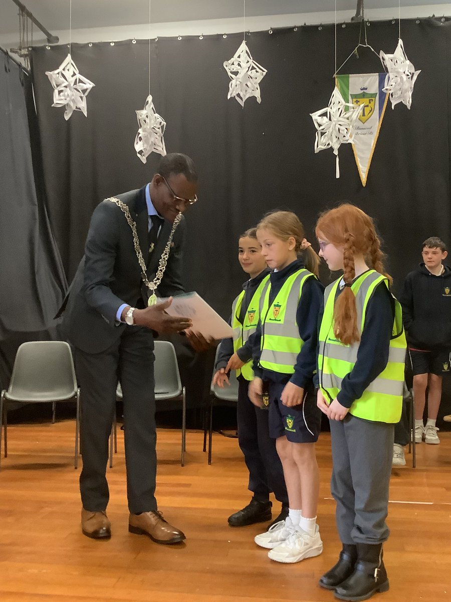 Bunscoil Chríost Rí (@bunscoilc) on Twitter photo Thanks to <a href="/HonoreKamegni/">Cllr. Honore Kamegni</a> for his visit as Deputy Lord Mayor <a href="/corkcitycouncil/">Cork City Council</a> during our Multi-cultural Week,telling the children of his personal journey,his inspirational message. He also presented us with our <a href="/GreenSchoolsIre/">Green-Schools</a> #AmberFlag <a href="/PietaHouse/">Pieta</a> Flags Thanks to <a href="/HonoreKamegni/">Cllr. Honore Kamegni</a> for his visit as Deputy Lord Mayor <a href="/corkcitycouncil/">Cork City Council</a> during our Multi-cultural Week,telling the children of his personal journey,his inspirational message. He also presented us with our <a href="/GreenSchoolsIre/">Green-Schools</a> #AmberFlag <a href="/PietaHouse/">Pieta</a> Flags