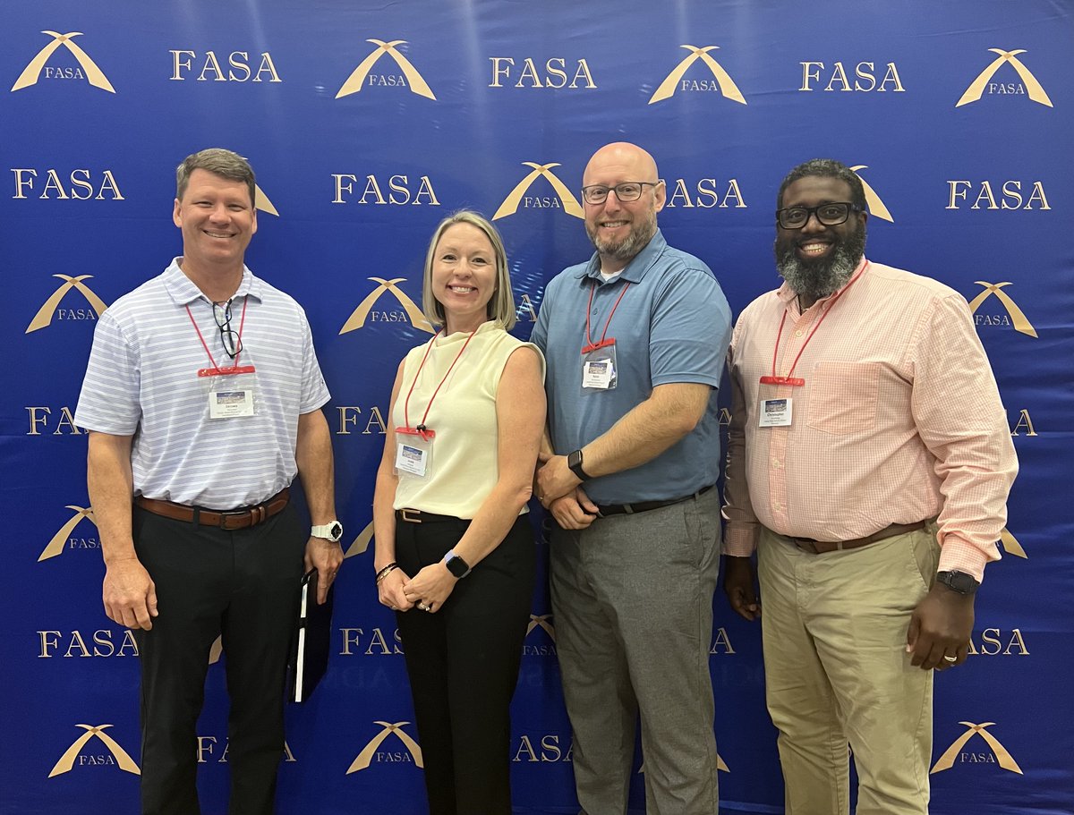 Oslo Middle School tweet media