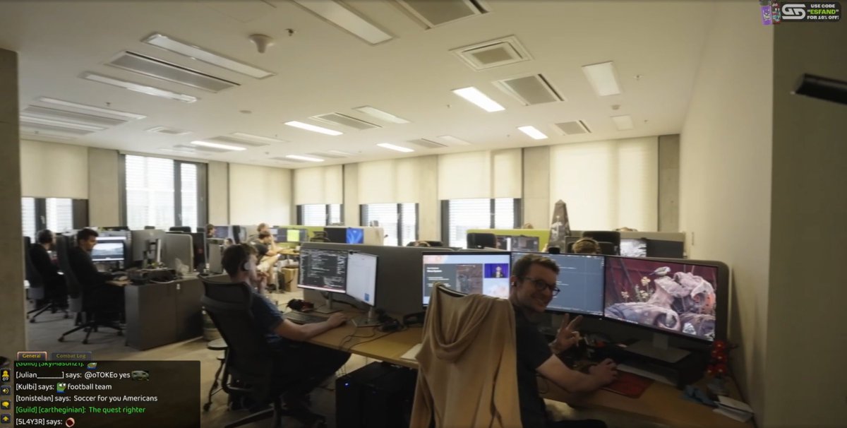 Stream sniped 😂 <a href="/EsfandTV/">Esfand</a>