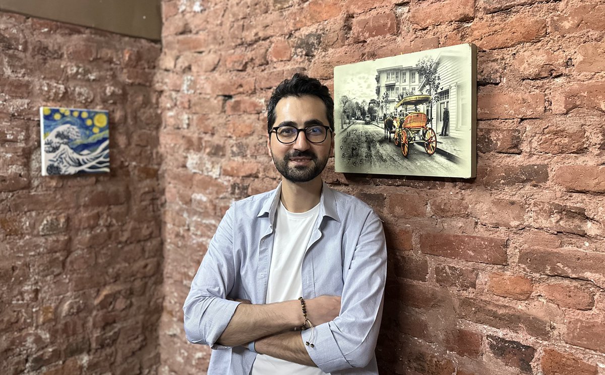 🔊 YAZARLARIMIZLA HASBİHAL 

🎙️ Edebifikir okurları için, yazarlarımızla yazı ve hayat merkezinde samimi bir hasbihal gerçekleştirmeye devam ediyoruz. “Yazarlarımızla Hasbihal” serimizin on beşinci konuğu İBRAHİM HALİL ASLAN.

edebifikir.com/roportaj/yazar…

<a href="/IbrhmhAslan/">İbrahim</a>