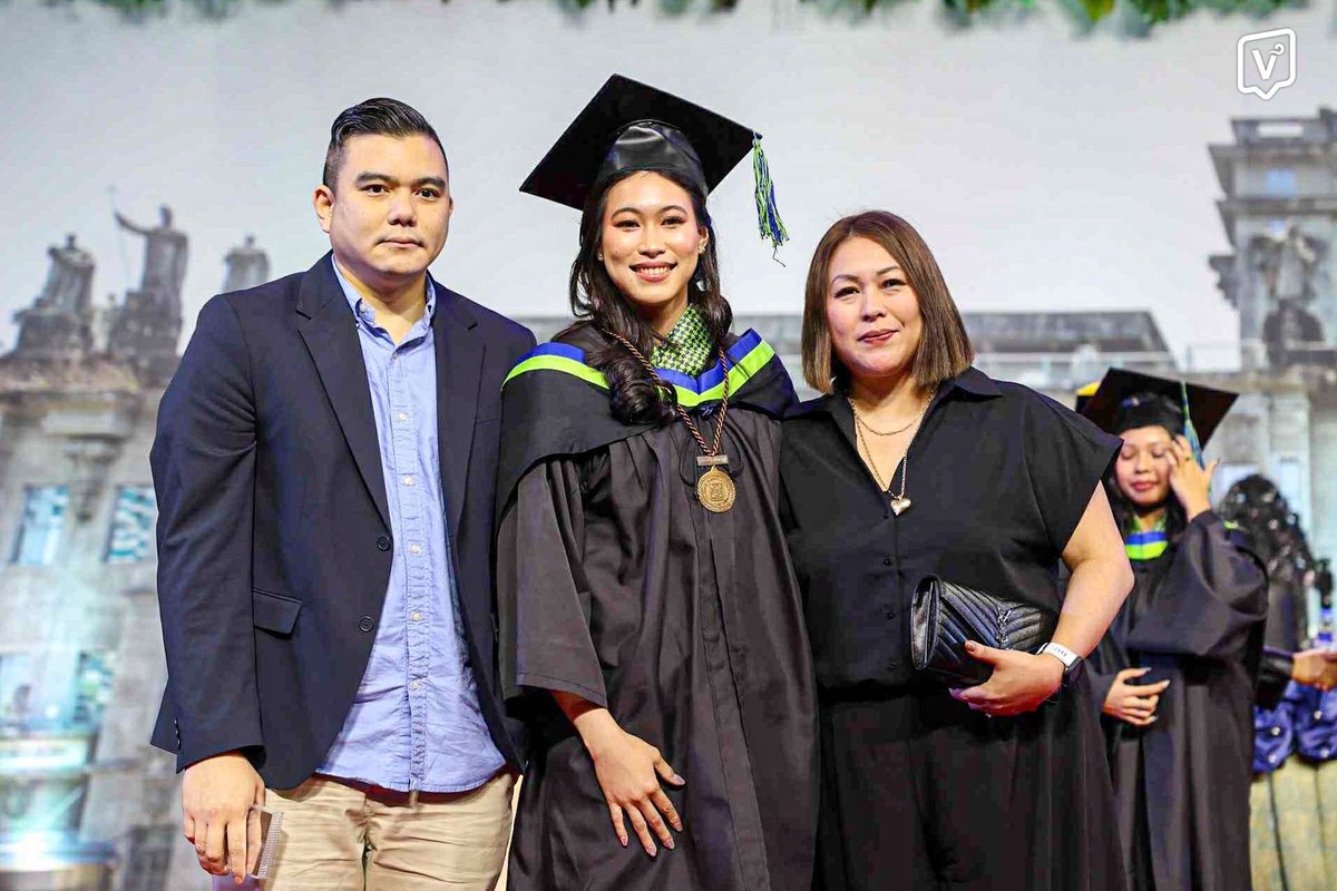 varsitarianust's tweet photo. CONGRATULATIONS, PIA! 👩‍🎓🐯

Former Golden Tigresses middle blocker Pia Abbu earns her degree in travel operations management during the Solemn Investiture rites of the UST College of Tourism and Hospitality Management on Wednesday, June 11, at  the Quadricentennial Pavilion.

(Photos by Alexis Paul P. Alibogha and Alexa F. Viray/ The Varsitarian)