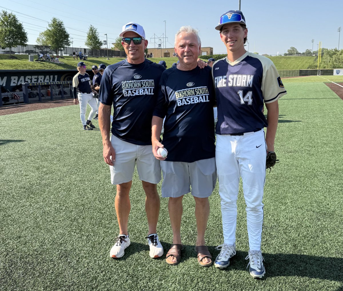 This week our Storm 17u Senior team recognized Major (Ret.) Rich Robinson Nebraska Army National Guard with throwing out the first pitch.  We thank all veterans and active duty members for their service. 
#ALLIN⚡️
<a href="/ESHS_Baseball/">Elkhorn South HS Storm Baseball</a> <a href="/ElkhornSouthFB/">Elkhorn South Football</a>
<a href="/AmericanLegion/">The American Legion</a>