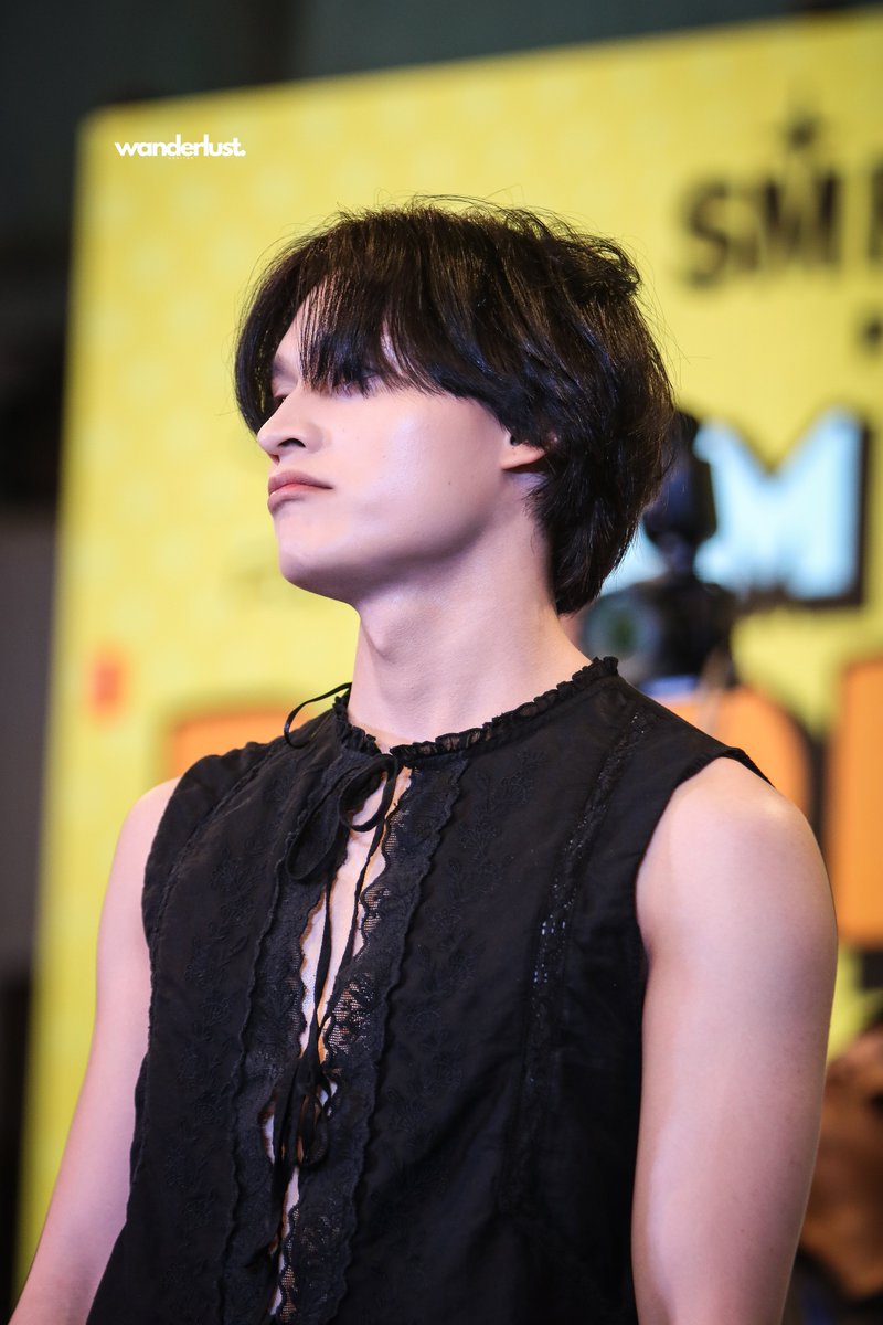 250608 HORI7ON REYSTER @ PPOP FANFEST
📍 SM Annex Atrium

#HORI7ON #호라이즌 
<a href="/HORI7ONofficial/">HORI7ONofficial</a> 
#HORI7ON_REYSTER #REYSTER