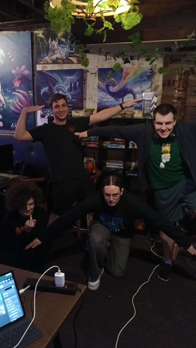 Pincadia Pummel 57 Top 3:

1st: <a href="/JoserGames/">josh city</a> 
2nd: <a href="/BrainPowerLan/">Brain Power</a> 
3rd: <a href="/JRods_SSBU/">J-Rods</a> 

Bracket: start.gg/tournament/pin…