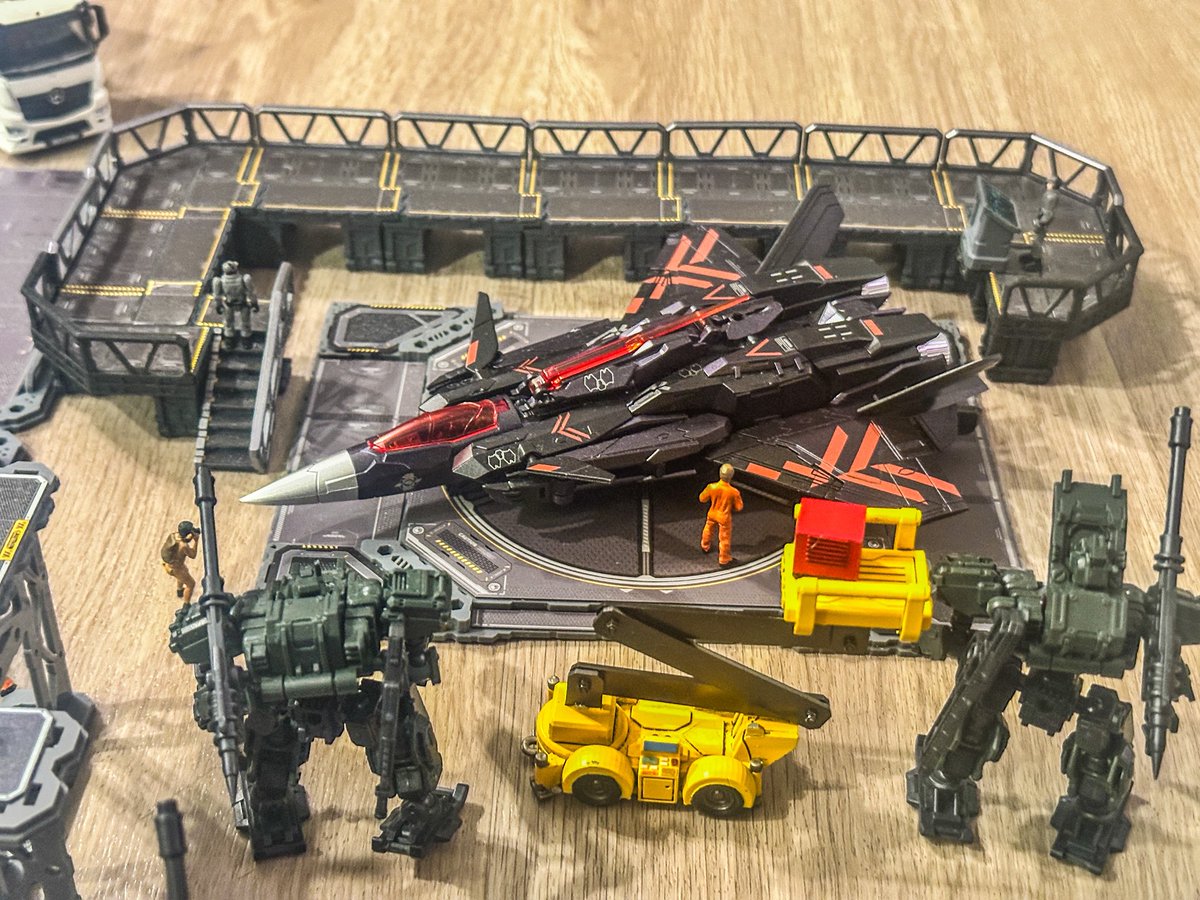Boknight01's tweet photo. Diaclone Compatible

#Diaclone
#ダイアクロン
#exhobby
#feite
#大火鸟制造
#archecore https://t.co/iEzrezWPwp