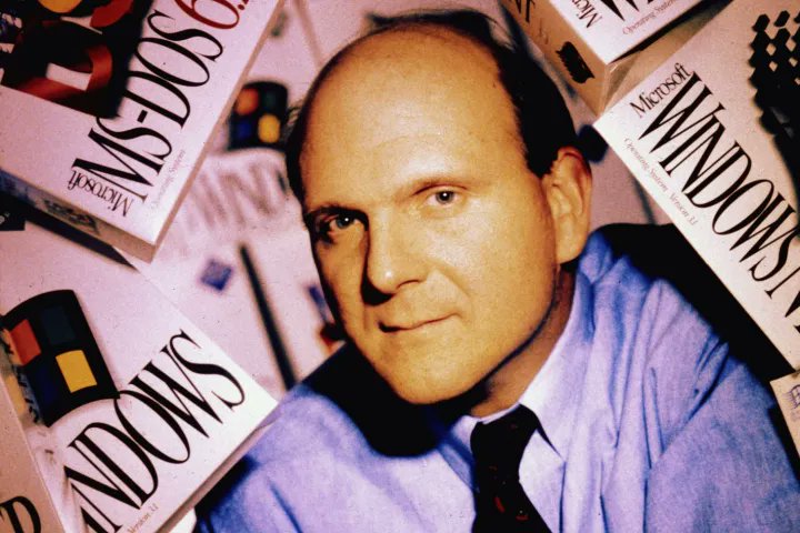 inovatechy's tweet image. #NesteDiaMasEm 1980, Steve Ballmer foi contratado pela Microsoft como seu primeiro gerente de negócios, anos antes de se tornar CEO.
#SteveBallmer #Microsoft #HistóriaTech