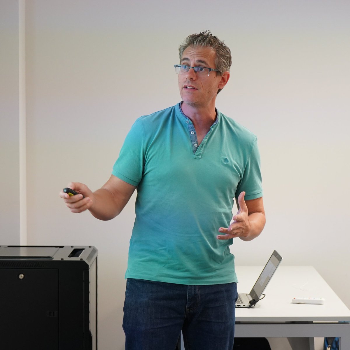 BCMaterials's tweet image. Very happy to have hosted the #Selfaquasens project's mid-term meeting.
Nice progress towards the final goal, which is to create self-sensing membranes able to remove pollutants from water, recover valuable elements and monitor the whole process.
▶️selfaquasens.eu