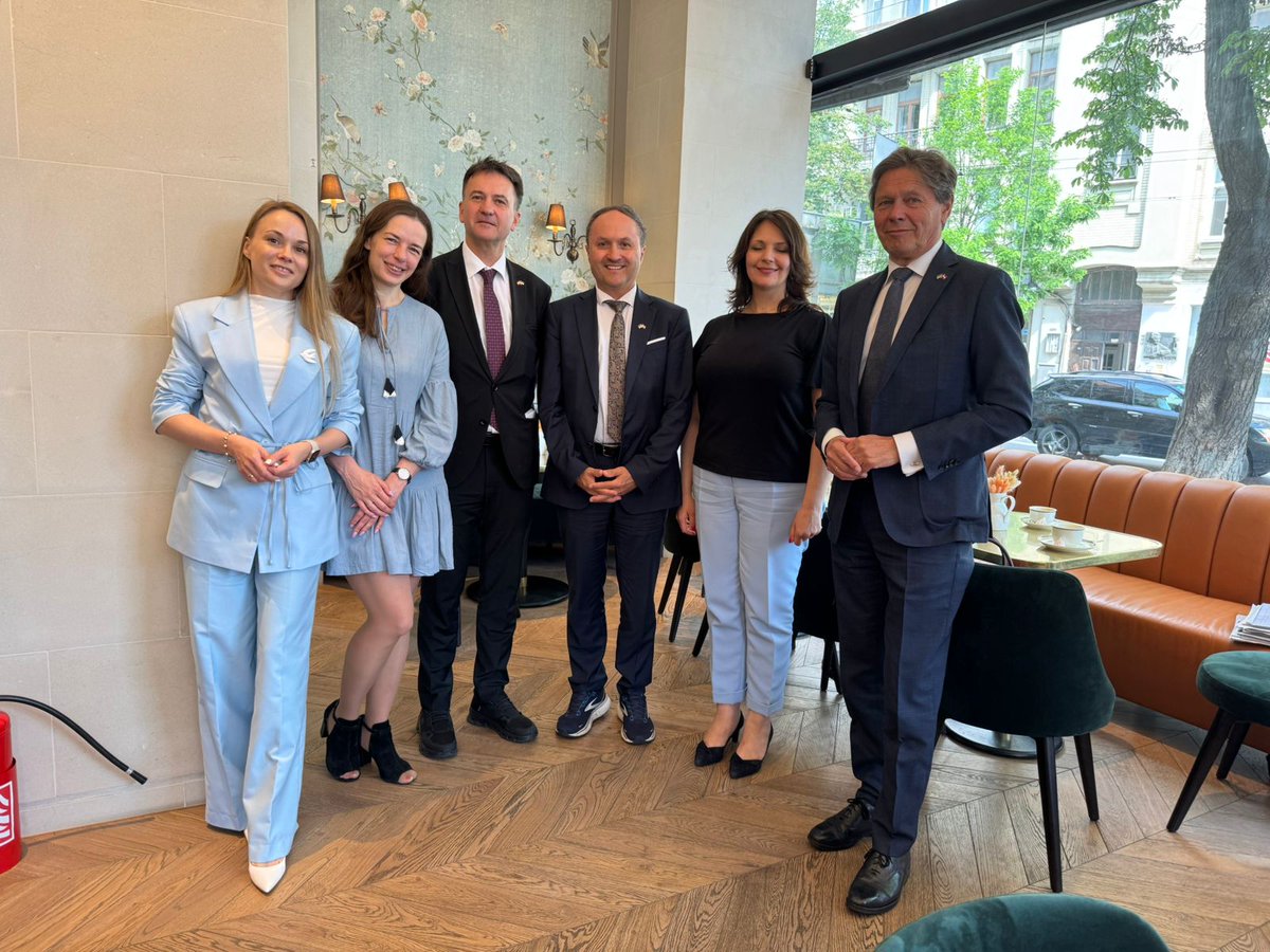 The European Business Association - EBA (@eba_ukraine) on Twitter photo 🤝 Last week, <a href="/EBA_Ukraine/">The European Business Association - EBA</a> met with Austrian officials to discuss 🇺🇦 recovery. Key topics: investment map, GB4U initiative, and deeper 🇦🇹 business engagement. Thank you, Austria, for your continued support! 🤝 Last week, <a href="/EBA_Ukraine/">The European Business Association - EBA</a> met with Austrian officials to discuss 🇺🇦 recovery. Key topics: investment map, GB4U initiative, and deeper 🇦🇹 business engagement. Thank you, Austria, for your continued support!