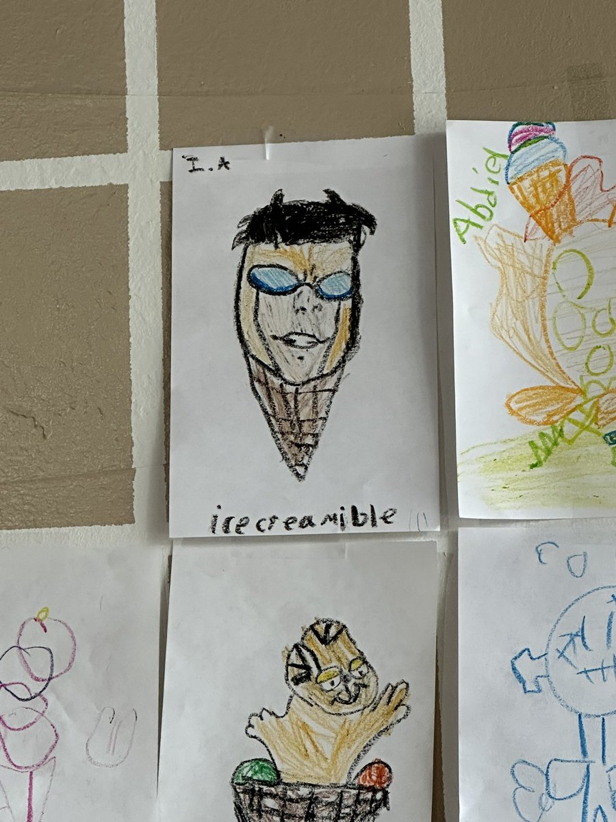ballsackkk3's tweet image. At my local ice cream place🥀