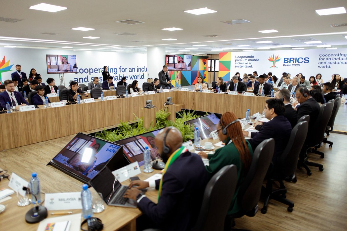 YASMinistry's tweet photo. The 11th BRICS Youth Summit (9-10 June) in Brazil brought together leaders from BRICS nations. Shri Nitesh K. Mishra, JS (YA), emphasized youth empowerment as key to shaping the future of BRICS nations amid tech advancement, youth entrepreneurship, &amp; pressing climate challenges. https://t.co/HmLWJOwAVW