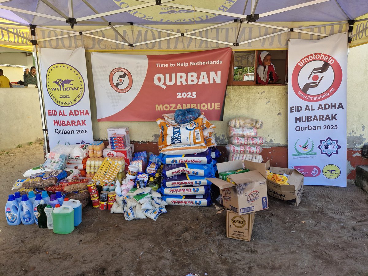 Tijdens het Offerfeest hebben onze vrijwilligers in samenwerking met <a href="/TimetohelpNL/">Stichting Time To Help Nederland</a> speelgoed, vlees, snoep, chocolade en voedselpakketten uitgedeeld aan zowel kinderen in het weeshuis in Mozambique als de dorpsbewoners.